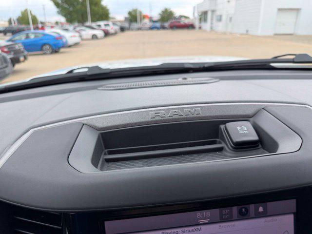 2026 Ram 1500 Express Crew Cab 4x4 57 Box