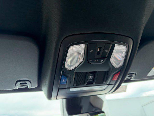 2026 Ram 1500 Express Crew Cab 4x4 57 Box