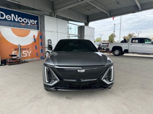 2024 Cadillac iQ Sport w/1SF