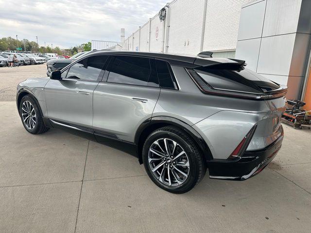 2024 Cadillac iQ Sport w/1SF