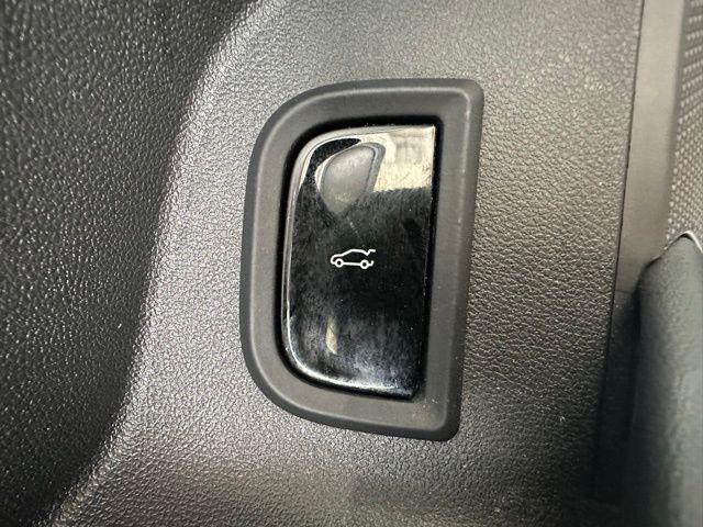 2024 Cadillac iQ Sport w/1SF