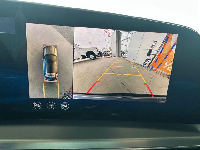 2024 Cadillac iQ Sport w/1SF