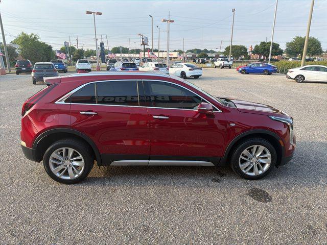 2021 Cadillac XT4 FWD Premium Luxury