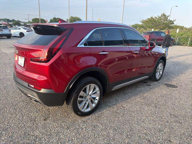2021 Cadillac XT4 FWD Premium Luxury