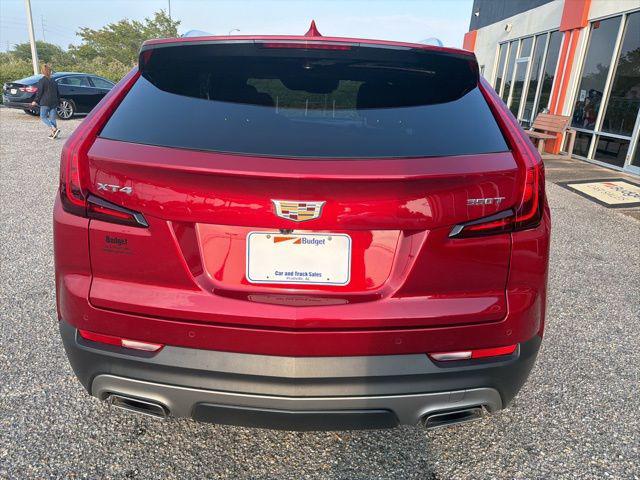 2021 Cadillac XT4 FWD Premium Luxury