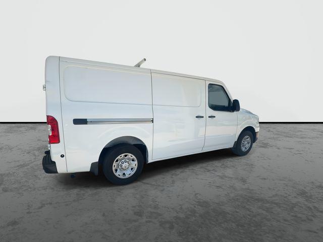 2021 Nissan 2500 SV Standard Roof V6