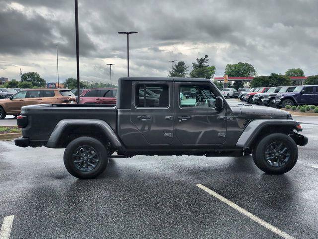 2026 Jeep Gladiator GLADIATOR 85TH ANNIVERSARY EDITION 4X4 2026 Jeep Gladiator GLADIATOR 85TH ANNIVERSARY EDITION 4X4