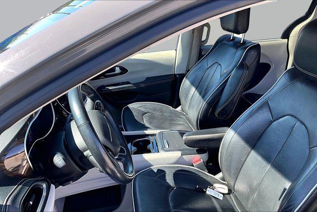 2022 Chrysler Pacifica Limited