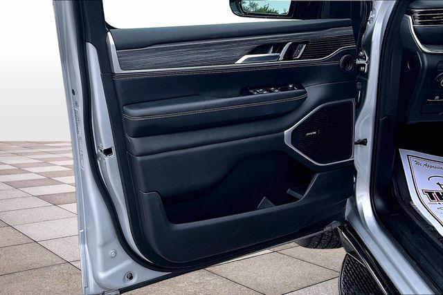 2024 Jeep Wagoneer Series II 4x2