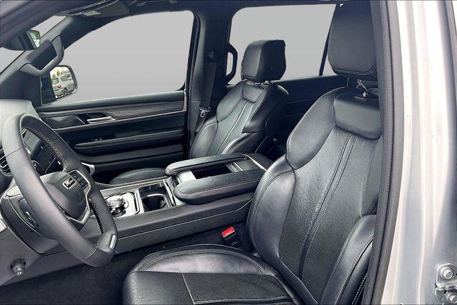 2024 Jeep Wagoneer Series II 4x2
