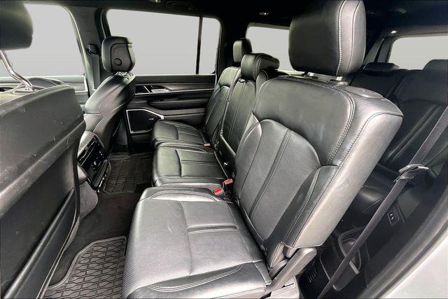 2024 Jeep Wagoneer Series II 4x2