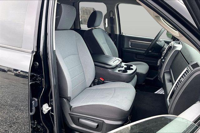 2024 Ram 1500 Classic SLT Quad Cab 4x2 6'4" Box