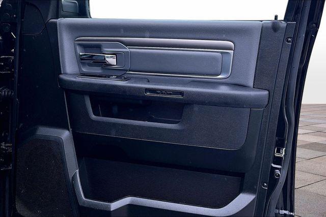 2024 Ram 1500 Classic SLT Quad Cab 4x2 6'4" Box