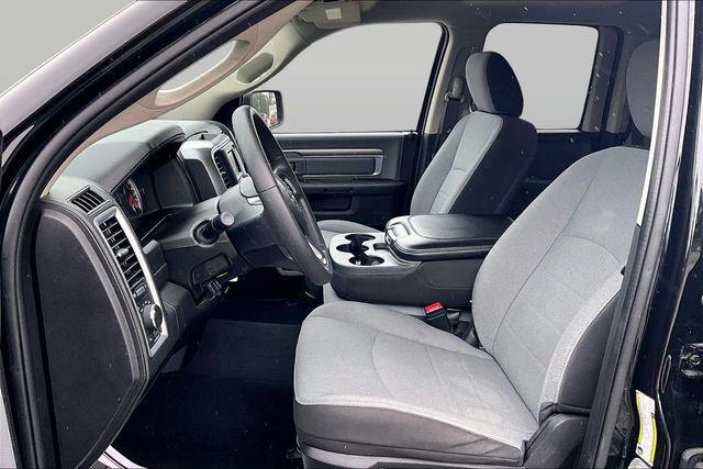 2024 Ram 1500 Classic SLT Quad Cab 4x2 6'4" Box