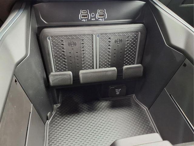 2026 Ram 3500 Laramie Crew Cab 4x4 8' Box