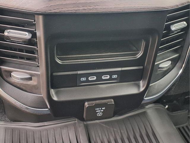 2026 Ram 3500 Laramie Crew Cab 4x4 8' Box