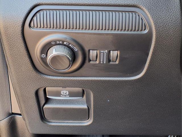2026 Jeep Grand Wagoneer Summit Obsidian 4x4
