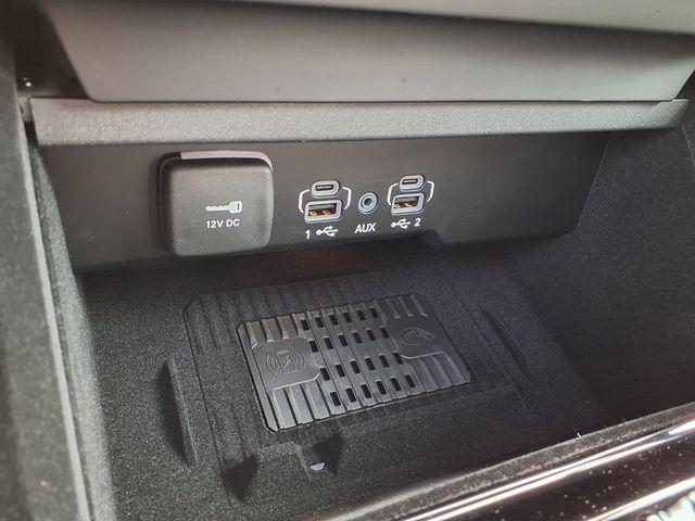 2026 Jeep Grand Wagoneer Summit Obsidian 4x4
