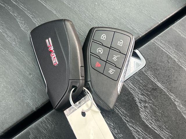 2021 GMC Yukon 4WD Denali