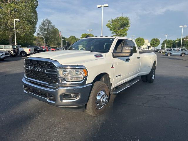 2024 Ram 3500 Big Horn Crew Cab 4x4 8' Box