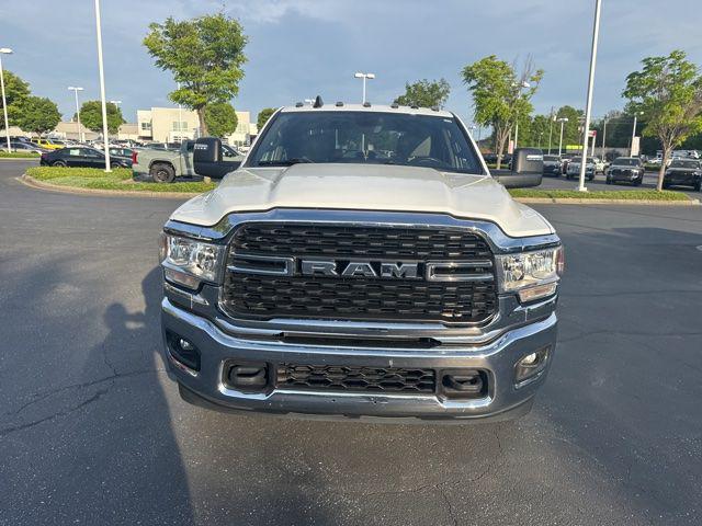 2024 Ram 3500 Big Horn Crew Cab 4x4 8' Box