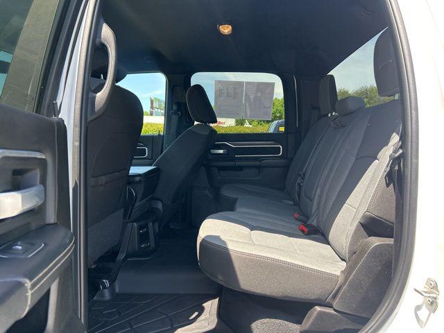 2024 Ram 3500 Big Horn Crew Cab 4x4 8' Box