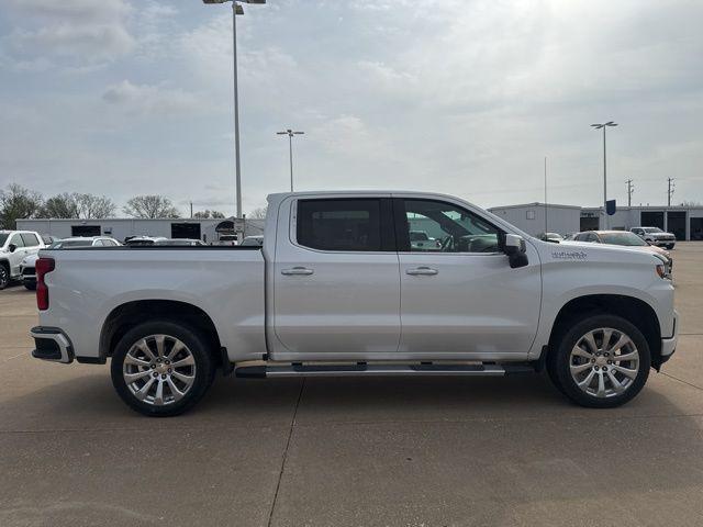 2021 Chevrolet Silverado 1500 4WD Crew Cab Short Bed High Country
