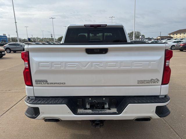 2021 Chevrolet Silverado 1500 4WD Crew Cab Short Bed High Country