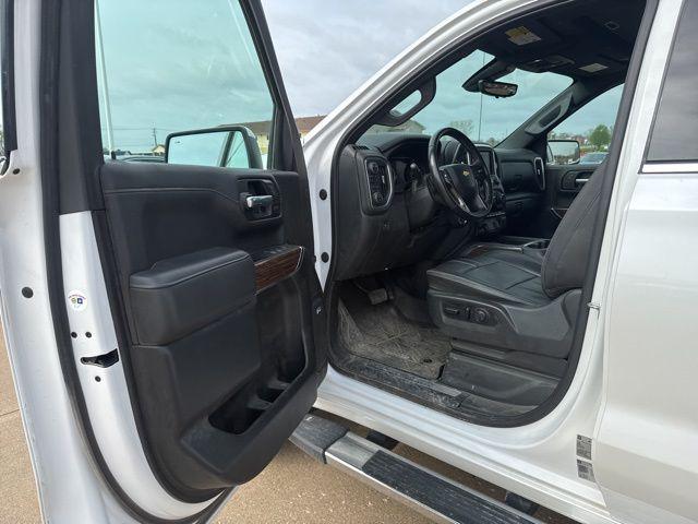 2021 Chevrolet Silverado 1500 4WD Crew Cab Short Bed High Country