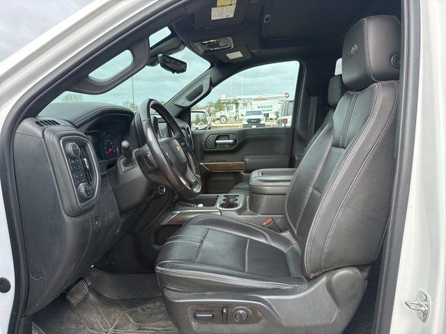 2021 Chevrolet Silverado 1500 4WD Crew Cab Short Bed High Country