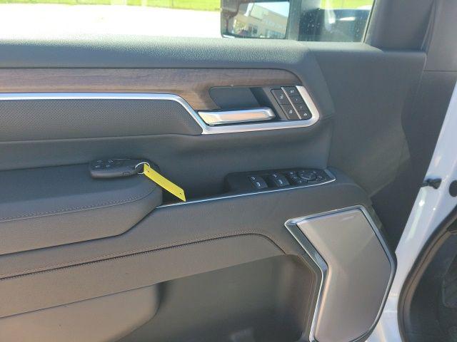 2026 Chevrolet Silverado 2500HD Crew Cab, Standard Bed, High Country, 4WD
