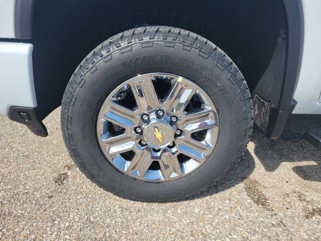 2026 Chevrolet Silverado 2500HD Crew Cab, Standard Bed, High Country, 4WD