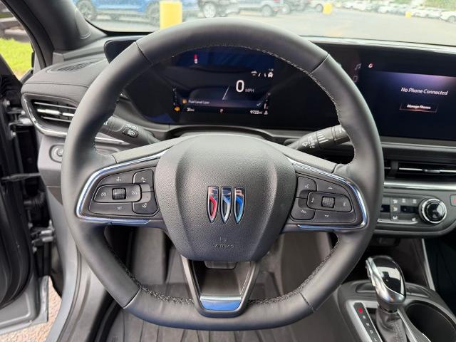 2025 Buick NV Preferred FWD