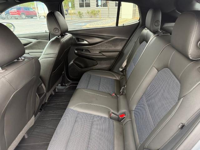 2025 Buick NV Preferred FWD