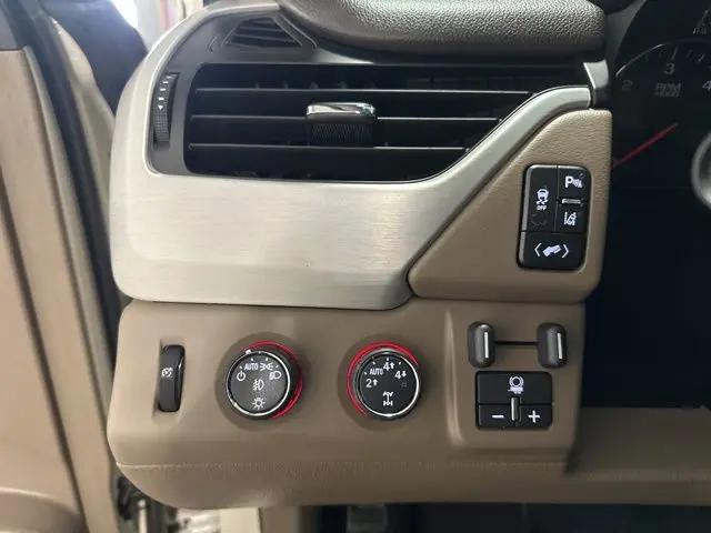 2015 GMC Yukon XL SLT