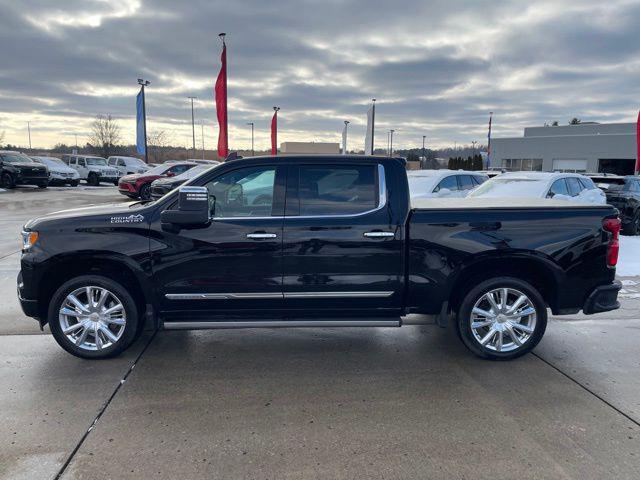 2024 Chevrolet Silverado 1500 4WD Crew Cab Short Bed High Country