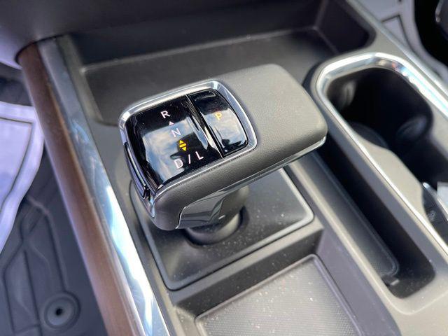 2024 Chevrolet Silverado 1500 4WD Crew Cab Short Bed High Country
