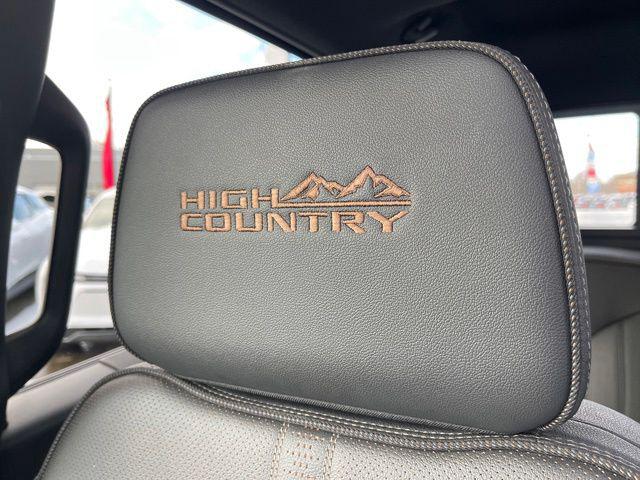 2024 Chevrolet Silverado 1500 4WD Crew Cab Short Bed High Country