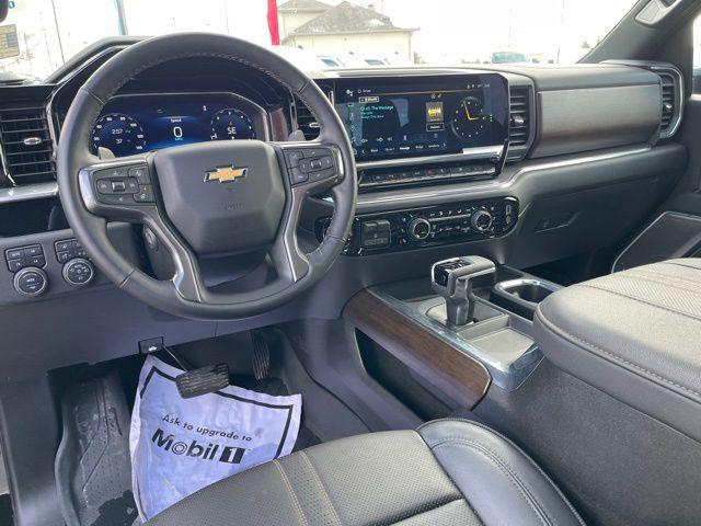2024 Chevrolet Silverado 1500 4WD Crew Cab Short Bed High Country
