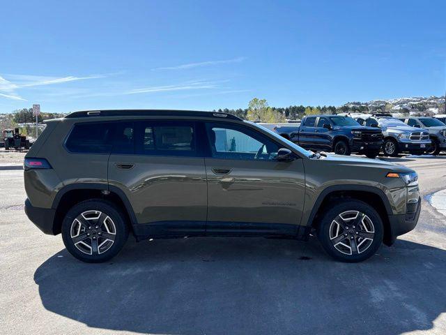 2026 Jeep Cherokee Laredo 4x4