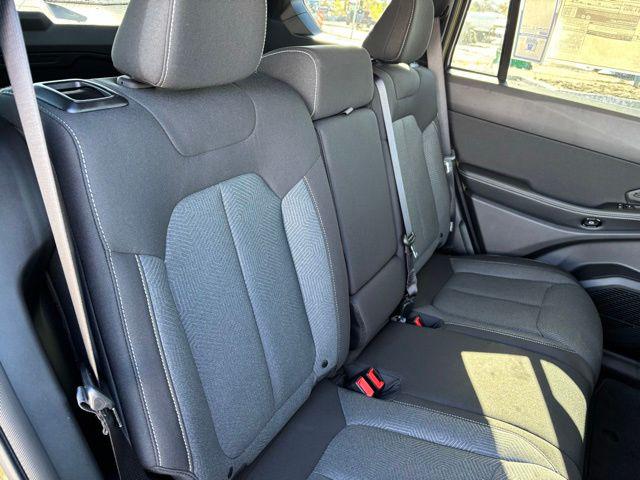 2026 Jeep Cherokee Laredo 4x4