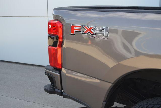2023 Ford F-350 XLT