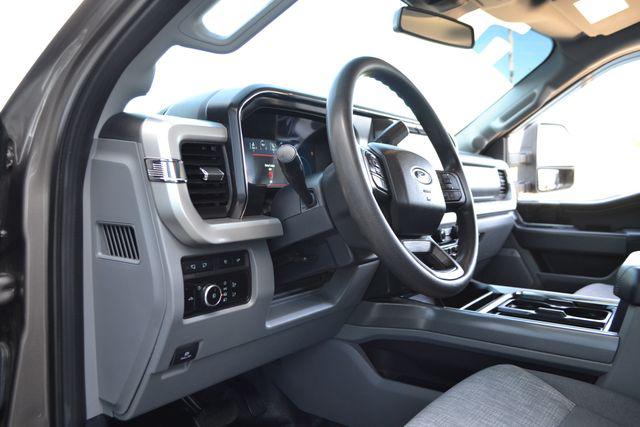2023 Ford F-350 XLT