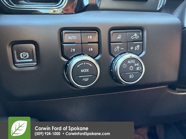 2024 GMC Sierra 1500 4WD Crew Cab Short Box AT4