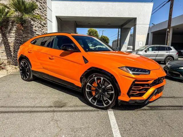 2021 Lamborghini Urus Pearl Capsule for sale in Long Beach, CA