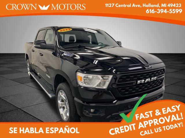 2023 RAM 1500 Big Horn/Lone Star 4x4 Crew Cab 5'7's photo