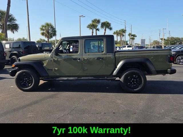 2025 Jeep Gladiator Sport