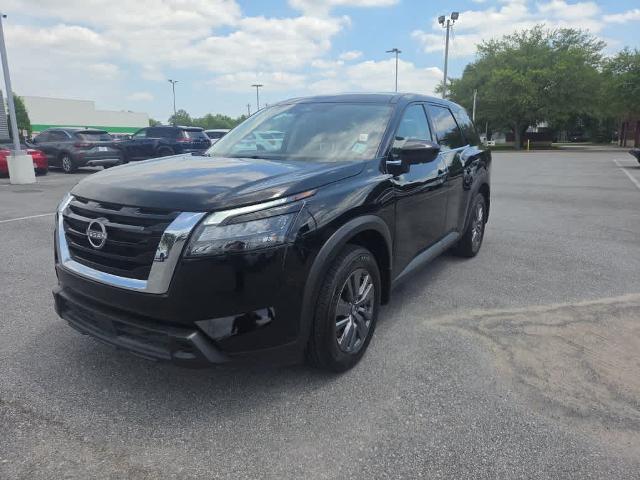 2024 Nissan Pathfinder S FWD
