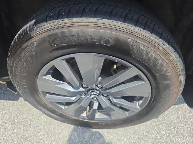 2024 Nissan Pathfinder S FWD