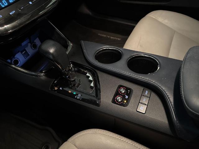2015 Toyota Avalon Hybrid XLE Premium